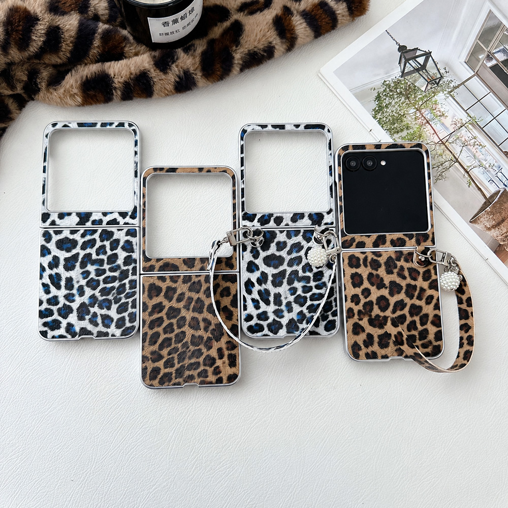 Travel Accessories Luxury - Leopard Print Folding Flip Phone Case
