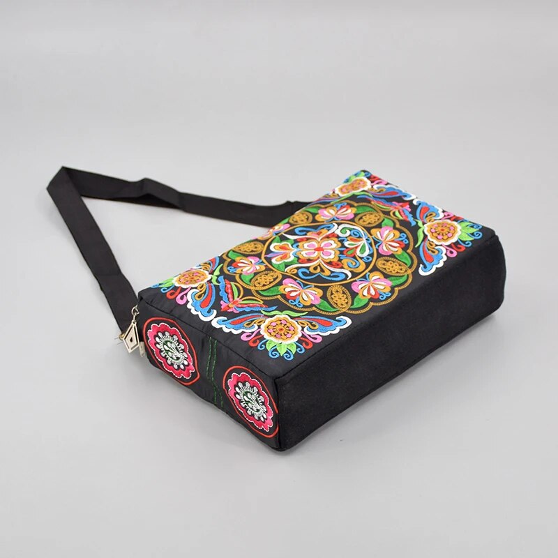 Women's Embroidered Flowers Ny - Travel Accessories Luxury ulasan dan harga