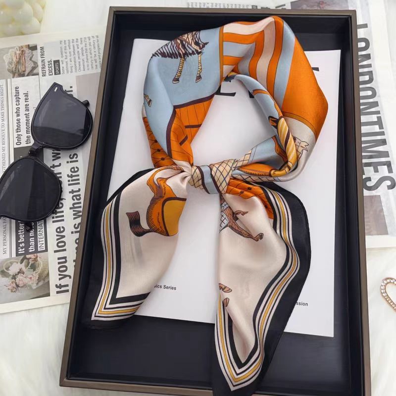 Luxury 100% MULBERRY SILK Squa - Travel Accessories Luxury ulasan dan harga