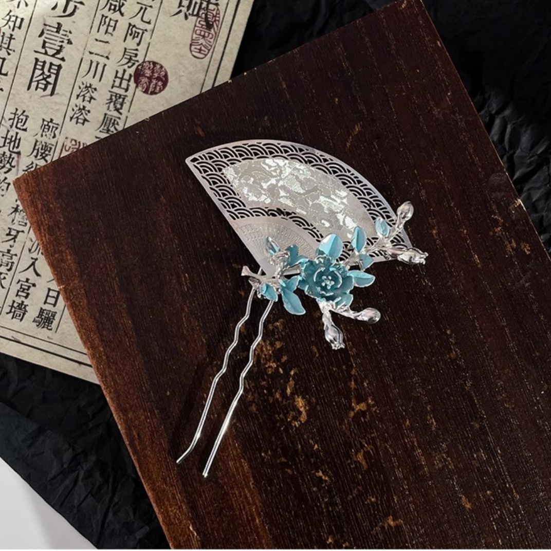 New Chinese-Style Fan-Shaped H - Travel Accessories Luxury ulasan dan harga